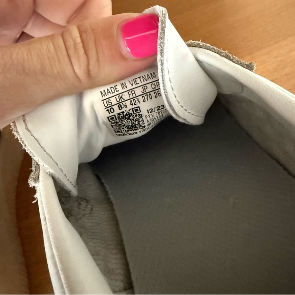 Adidas Sambas Women’s 10/ Men’s 9 - Picture 7 of 7